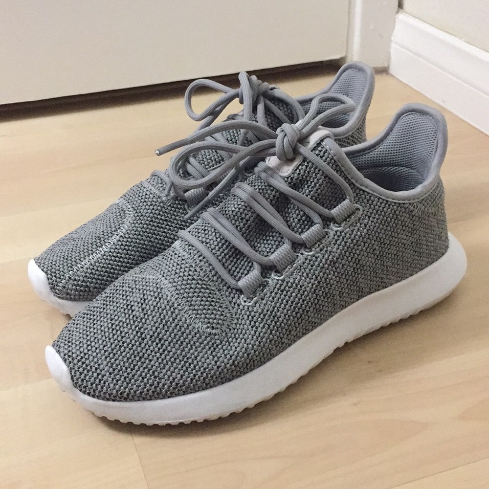 Adidas women’s tubular sneakers size 7